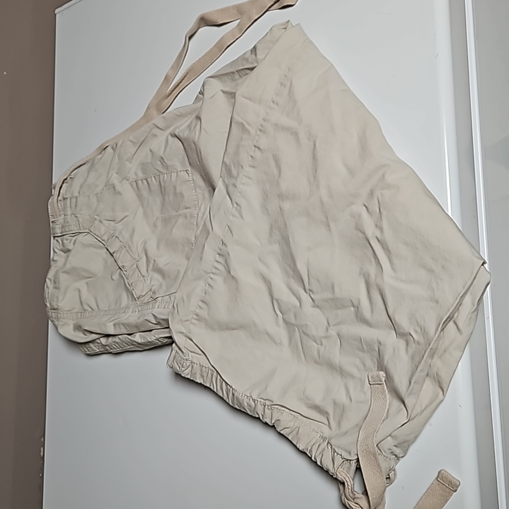 Capri cargo pants